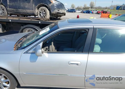 2011 Cadillac Dts Luxury Collection из США, поврежденный, VIN 1G6KD5E61BU119942